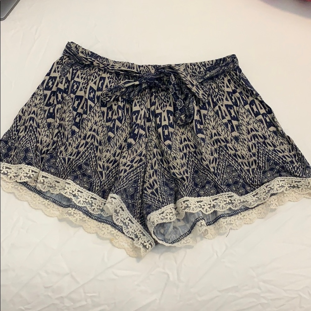 Flowey shorts